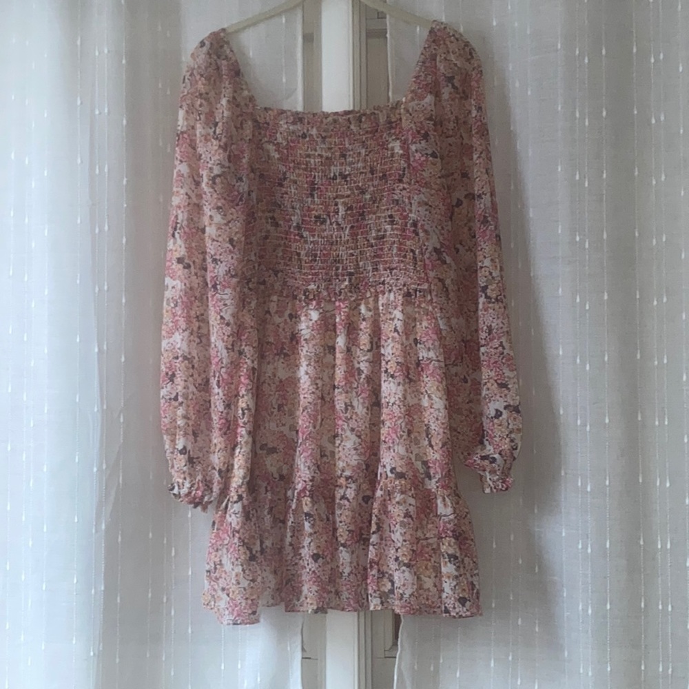 1. STATE SMOCKED FLORAL DRESS